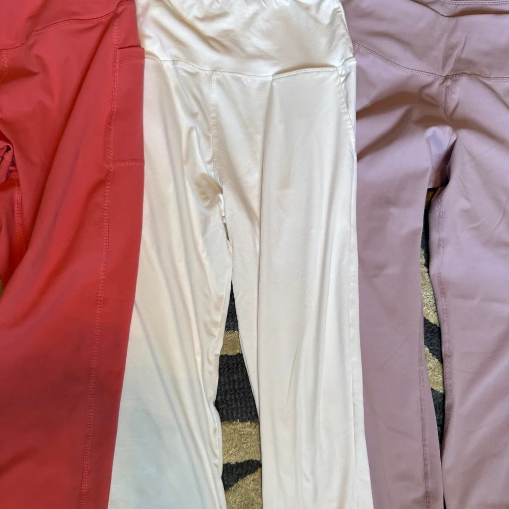 Four-Pack Bundle of Hi-Waisted Tights. Varied Colors. Size XL - Picture 4 of 7